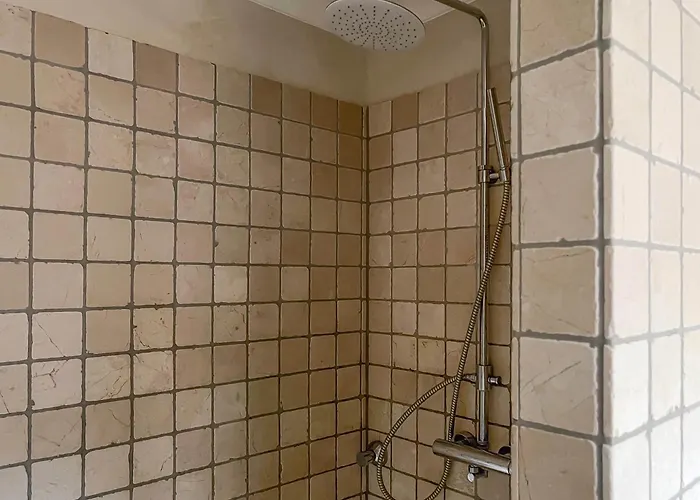 T&k - - 4 Appartement